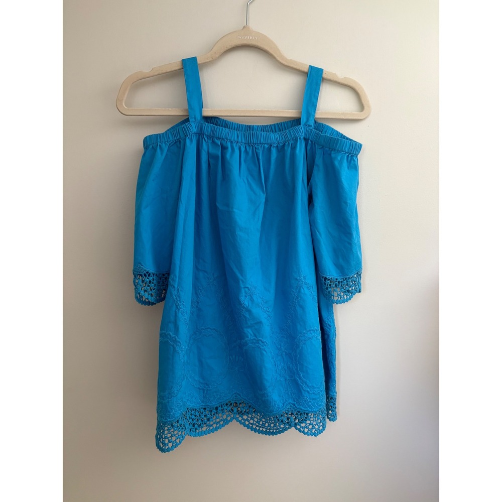 Crown & Ivy Blue Off Shoulder Top Crochet Trim Medium Summer‎ Tunic